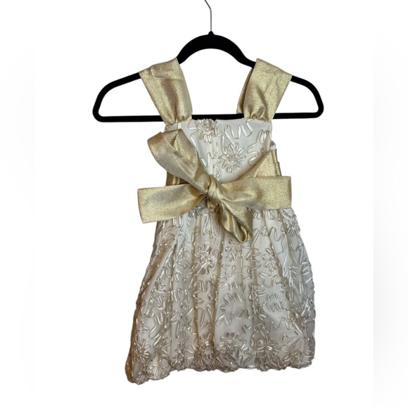 Iris & Ivy Gold Floral Bubble Hem Formal Dress - Picture 2 of 5